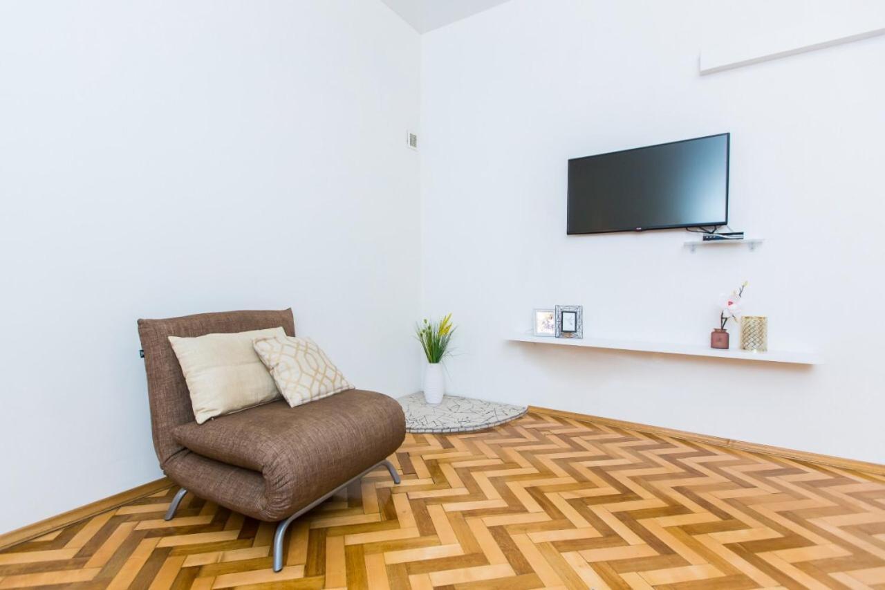 Miamo Apart Гнатюка 18 Lviv Eksteriør billede